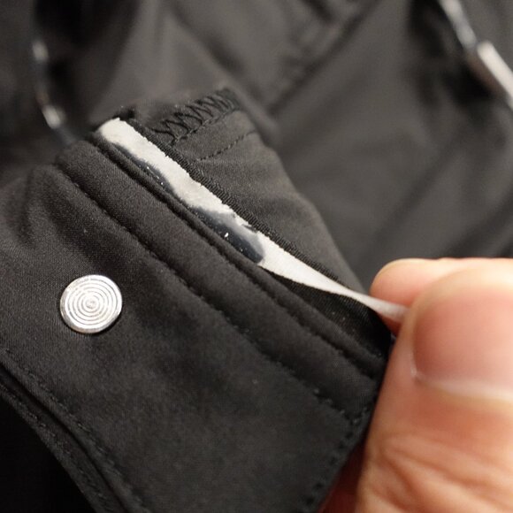 FootJoy Golf Shorts – Men’s W40, Black Stretch Performance - Picture 5 of 11